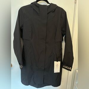 Lululemon women’s rain rebel jacket